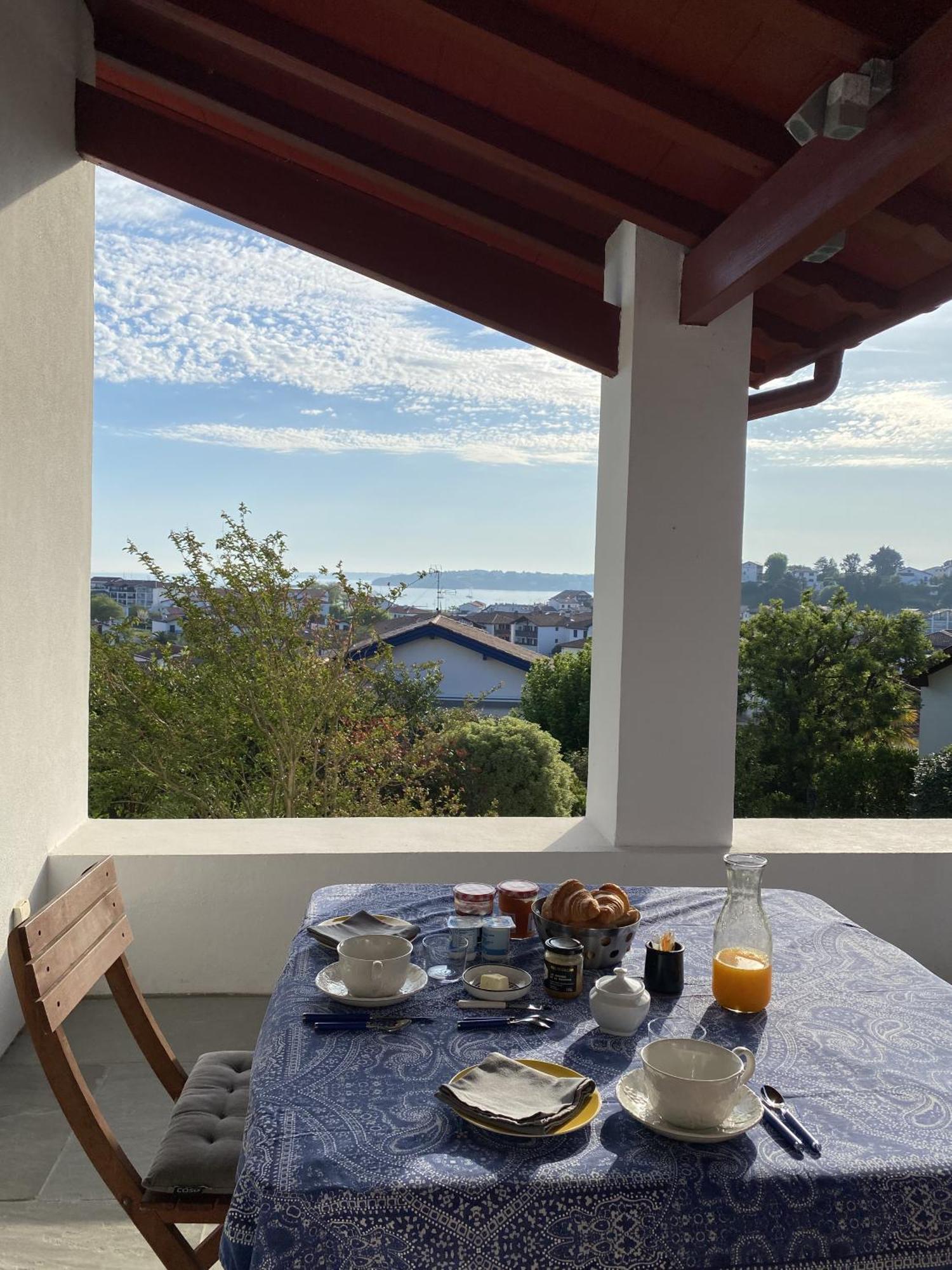 Bed and Breakfast Calicho Юррюнь Екстер'єр фото